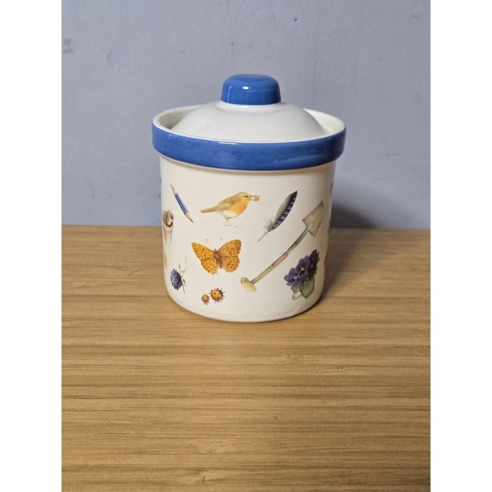 Hallmark vintage marjolein
